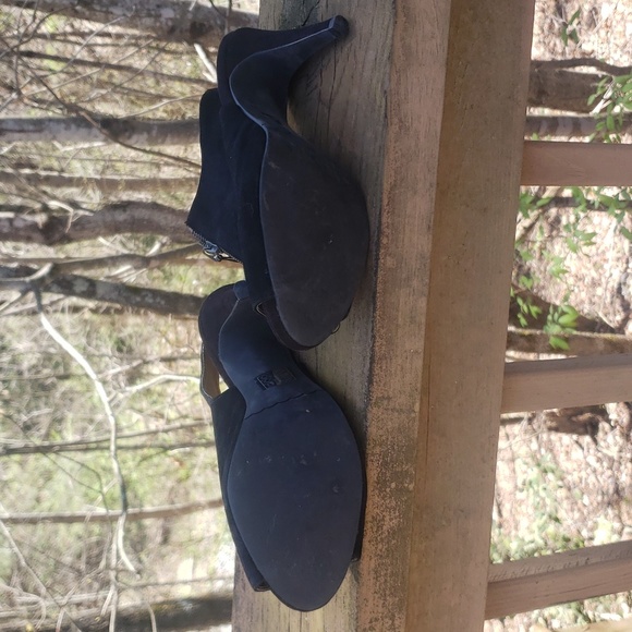 Black suede heels, size 7. - Picture 2 of 5